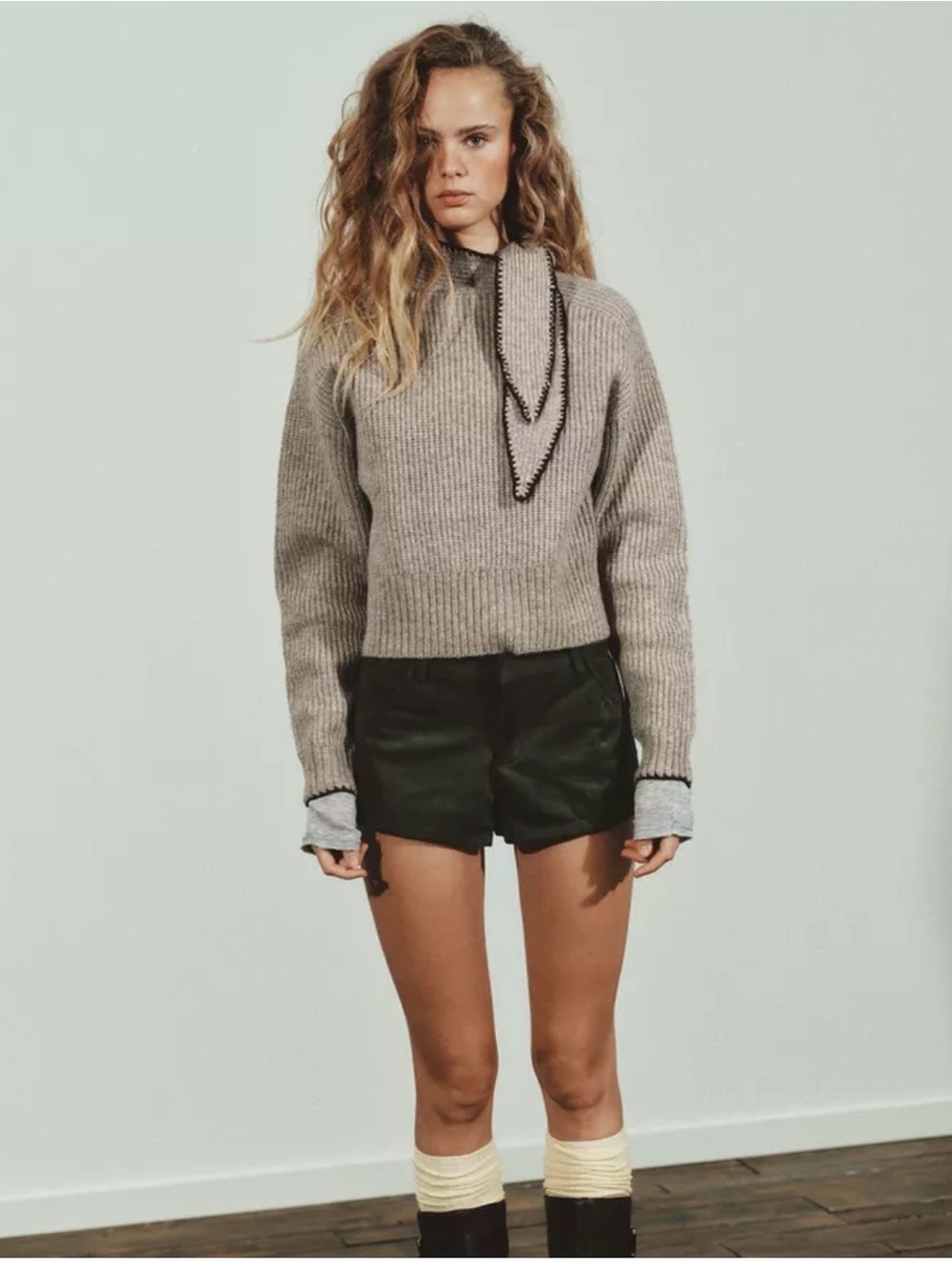 NWT Zara Bow Knit Jumper in taupe with brown trim!